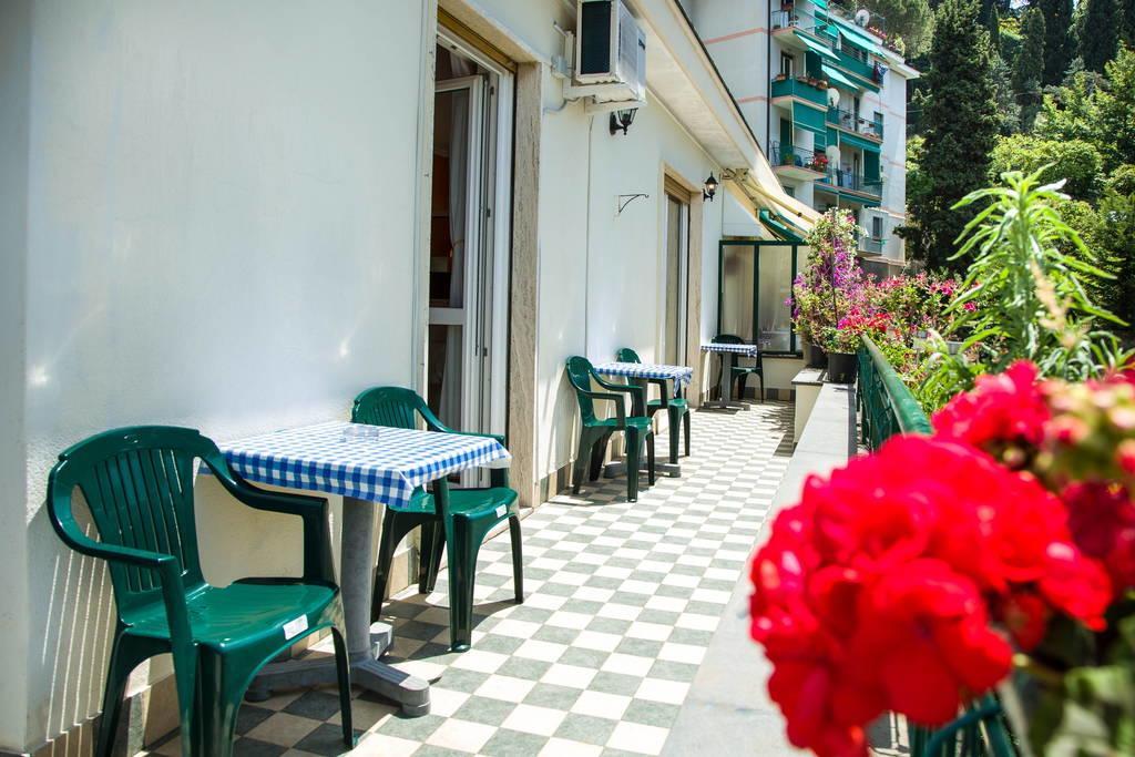 Attic Apartment Rapallo Exterior photo